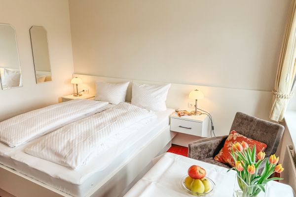  Gästehaus Röll - Studio 5  - Schlafzimmer
