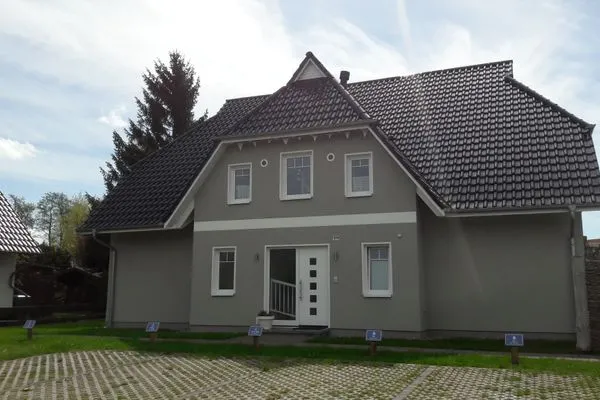Hauptansicht  van der Holm