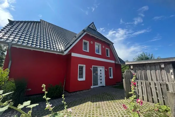 Fassade / Eingang  Ostwind