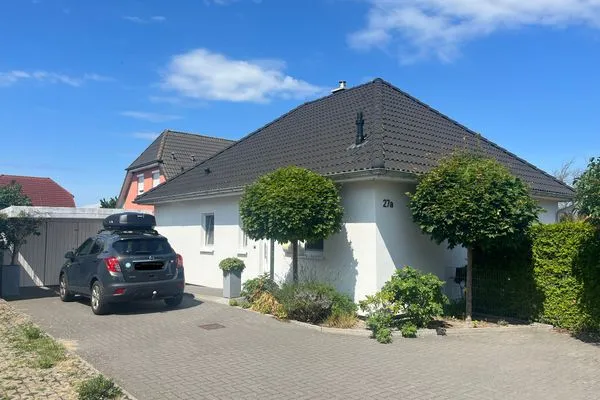 Fassade / Eingang  Hus MiGa