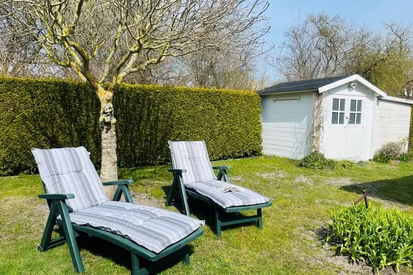 Gartenblick  Hus Rusty