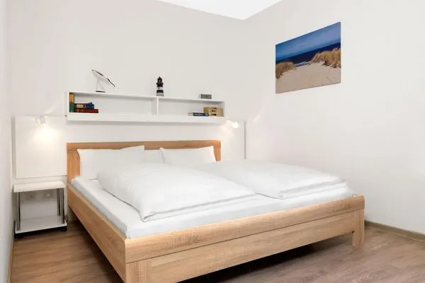 Schlafzimmer Buchenweg Whg.24, Friese, EG re