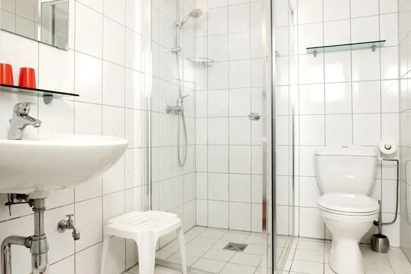 Badezimmer Buchenweg Whg.24, Friese, EG re