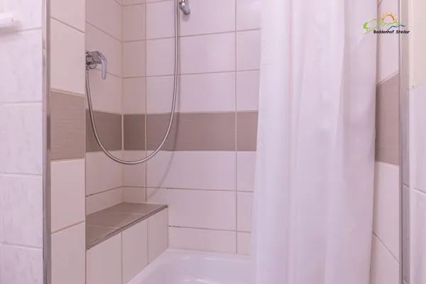 Badezimmer  Apartment für Drei 42