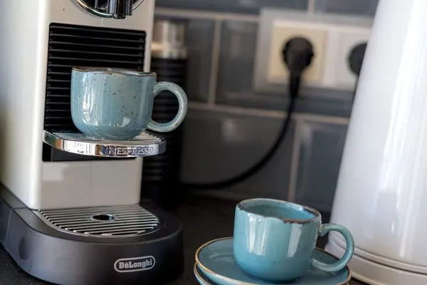 Küche / Küchenzeile  FeWo Meerzeit - Balkon, Sauna, Meerblick