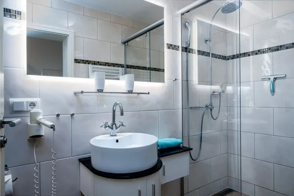 Badezimmer  FeWo Hafenliebe - Kamin, Sauna, Meerblick