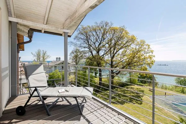 Balkon  FeWo Fontane - Kamin, Sauna, Meerblick, Badeteich