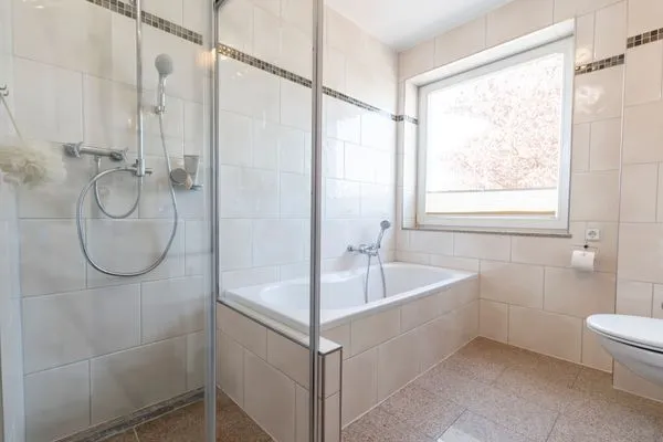 Badezimmer  FeWo Südwarts - Kamin, Sauna, Meerblick