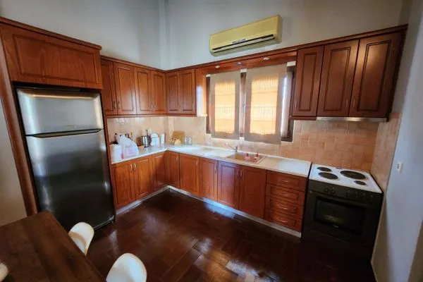 Küche / Küchenzeile  Spiti Loggos