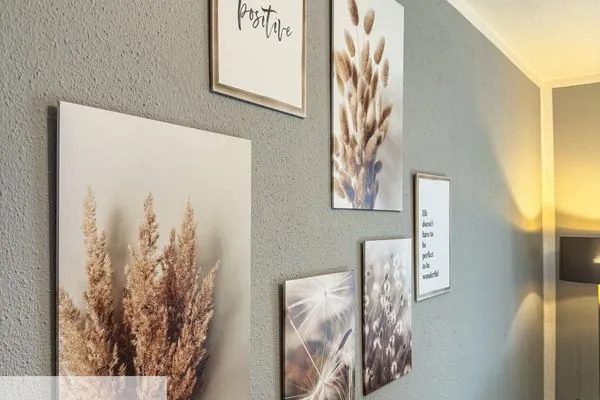 Decorative detail  Apartment - NewTown - Balkon