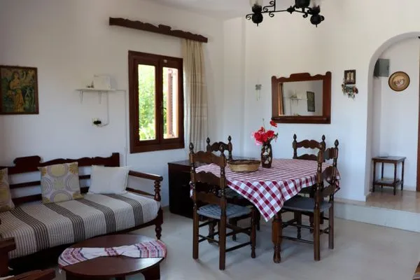 Living room  Kounenos 2