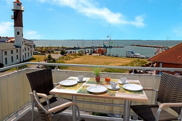 Balcony Haus Südwester Koralle