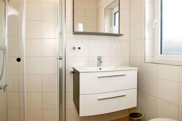 Badezimmer Dänisches Ferienhaus am Salzhaff, Haus am Salzhaff