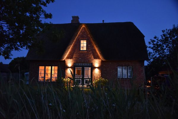  Möwen-Nest Tönning - Parkplatz