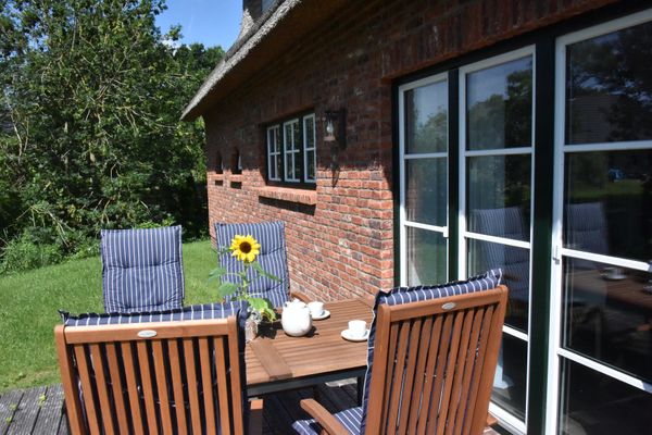  Möwen-Nest Tönning - Gartentisch