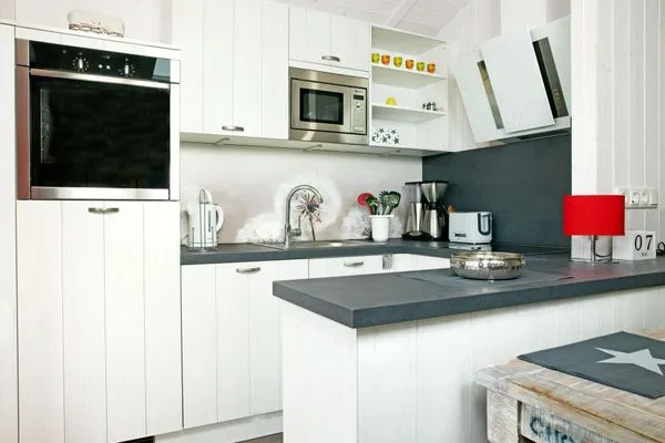 Küche / Küchenzeile Dänisches Ferienhaus am Salzhaff, Haus Wattläufer