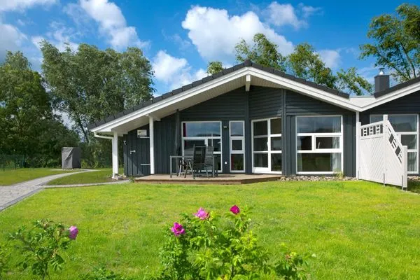 Hauptansicht Dänisches Ferienhaus am Salzhaff, Haus Wattläufer