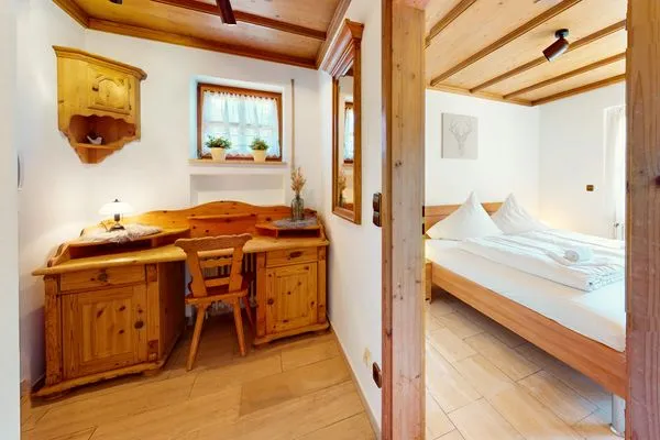 Dekoratives Detail  Jenny