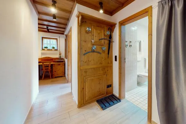 Dekoratives Detail  Jenny