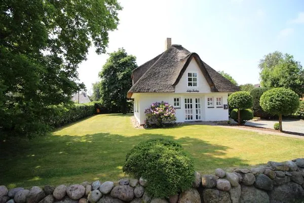 Haubarg Reetdachhaus Lüttje Haubarg SPO Dorf - 