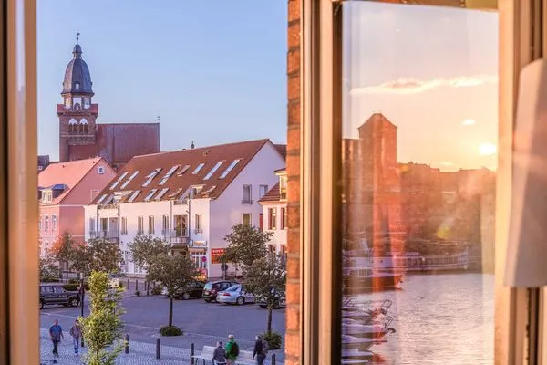 Ferienwohnung Müritzquartier No. 13 Hafenresidenz Waren (Müritz) - Ausblick auf Waren (Müritz)  Müritzquartier No.13