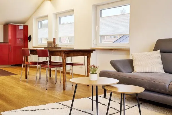   Heimathafen-nah am See