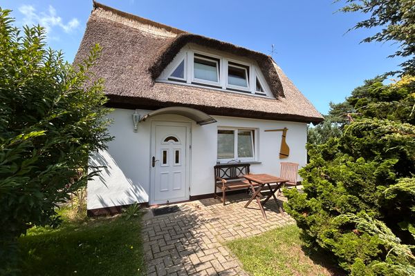 Ferienhaus Brise - Schmugglerhus Wieck - Fassade / Eingang