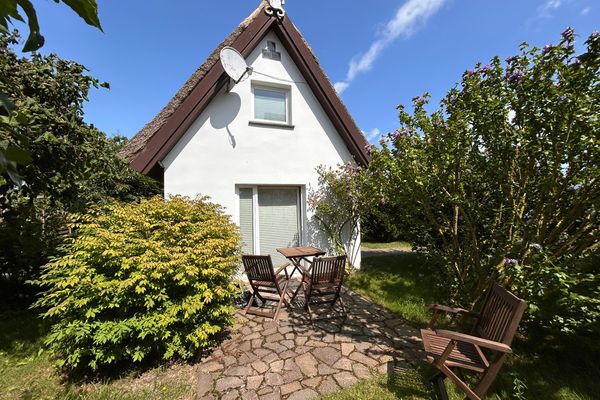 Ferienhaus Brise - Schmugglerhus Wieck - Terrasse