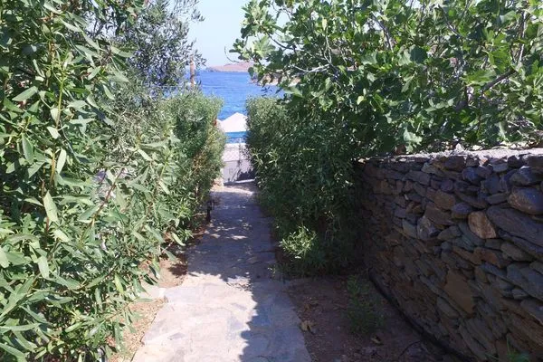 Strandzugang  Syriani