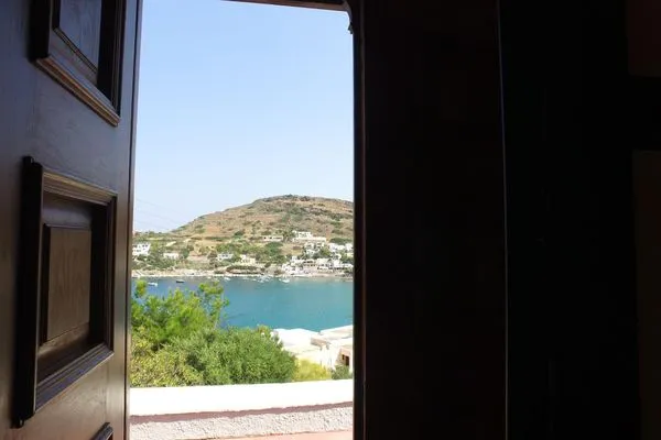 Fassade / Eingang  Syriani