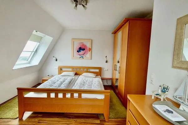 Ferienwohnung Hafenblick-9  Ferienwohnung Hafenblick