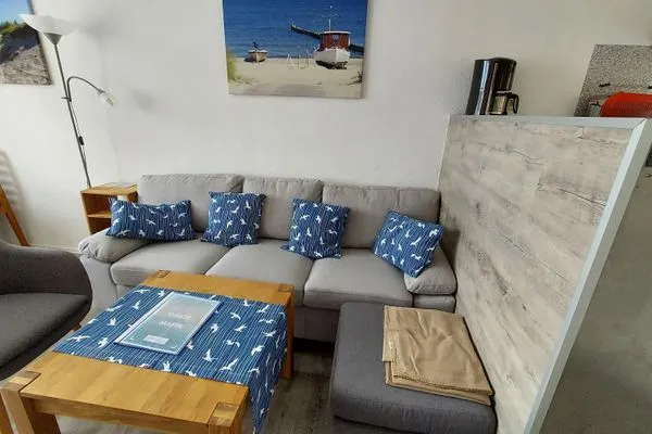 Ferienwohnung AHOI-2  Ferienwohnung AHOI