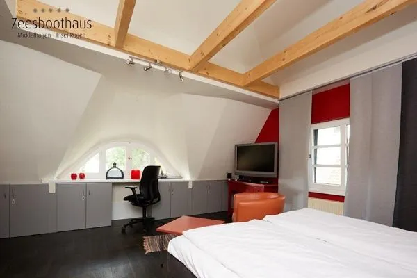 Wohnung 1 (Zeesboothaus)-9  Wohnung 1 (Zeesboothaus)