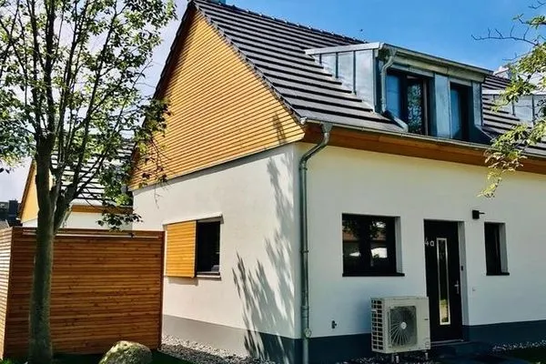 Ferienhaus BUG-intro  Ferienhaus BUG