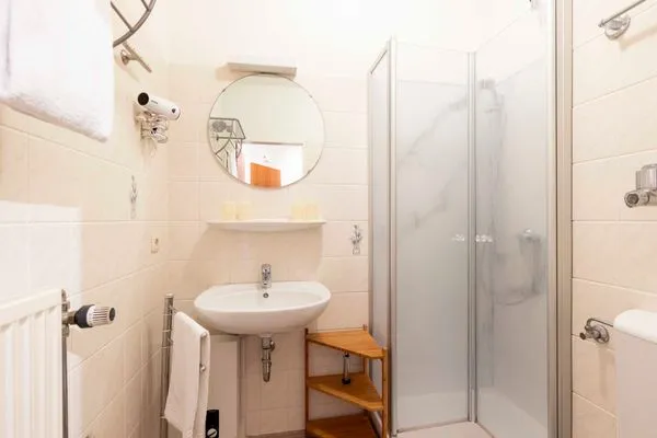 Badezimmer  (DKK11) Ferienwohnung Strandburg