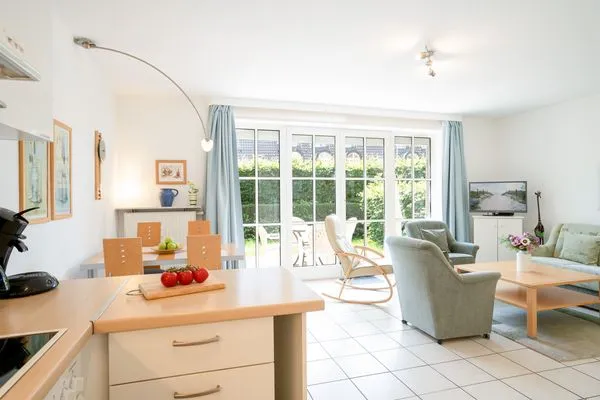 Wohnzimmer  (OST1) Ferienwohnung "Lörper 1"