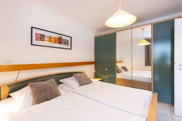 Schlafzimmer  (OST8) Ferienwohnung "Lörper 2"