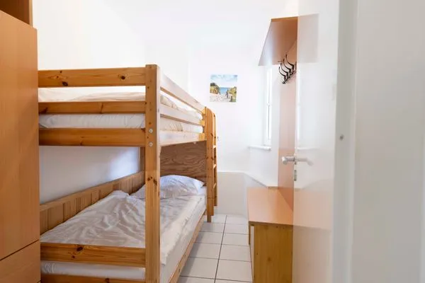 Schlafzimmer  (OST8) Ferienwohnung "Lörper 2"