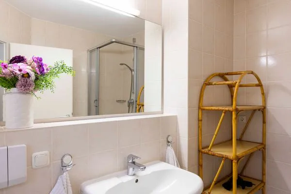 Badezimmer  (OST10b) Ferienwohnung "Musick-Jischa"