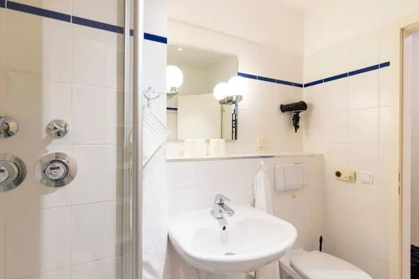 Badezimmer  (OST31) Ferienwohnung "Gerloff F***