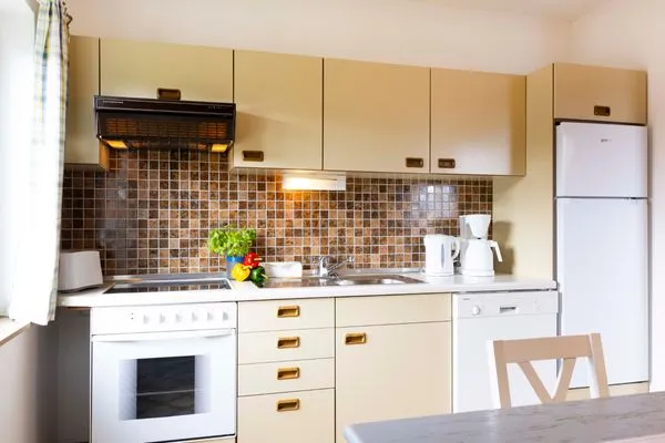 Küche / Küchenzeile  (STOE3) Ferienwohnung "Waack"