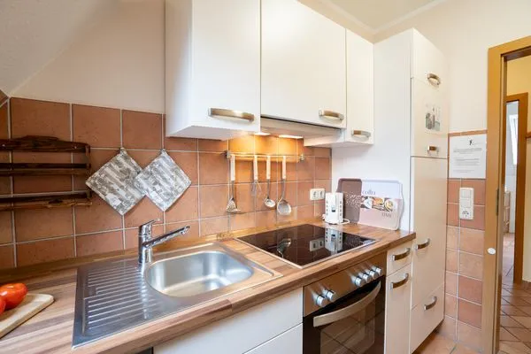 Küche / Küchenzeile  (STR47a) Ferienwohnung "Heitmann"