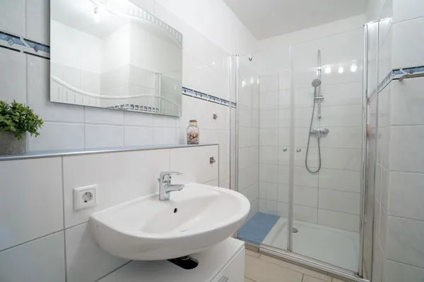 Badezimmer  (STR80a) Ferienwohnung "Haus Atlanta"