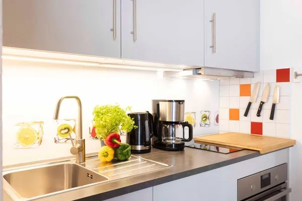 Küche / Küchenzeile  (STR123L) Ferienwohnung "Sarah"