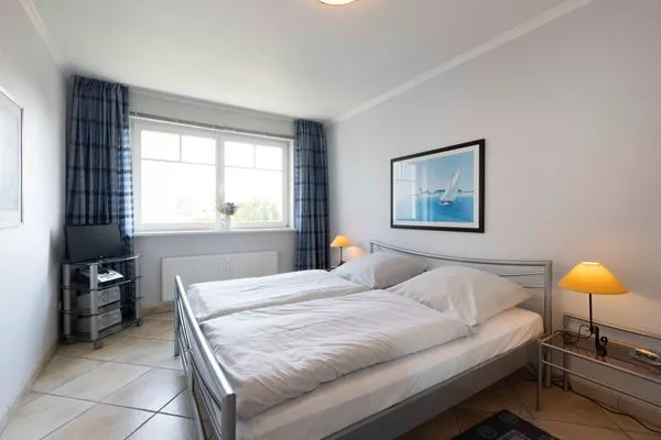 Schlafzimmer  (STR150b) Ferienwohnung "Residenz Johannsens - App. 20" F****
