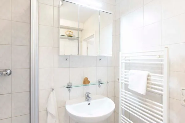 Badezimmer  (TRA2c) Ferienwohnung "Baumgartner"