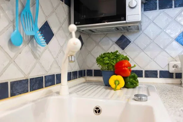 Küche / Küchenzeile  (TRA4) Ferienwohnung "Hubertus"F***