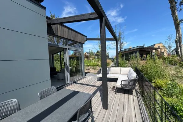  Enkhuizer Strand Chalet Suydersee Huys mit Zaun Nr. 462