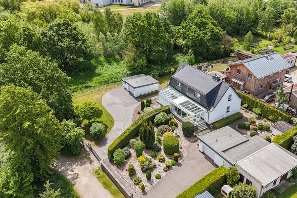 Ferienwohnung Lakeside House Waren (Müritz) - Drohnenaufnahme  Lakeside House