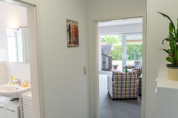  Ferienwohnung Friesenbude Garding - Sofa